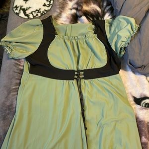 SHEIN 4xl Green Renaissance Dress. Only worn once.